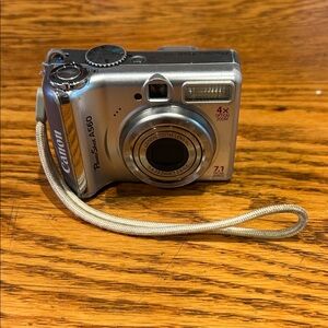 Canon PowerShot A550 Silver Camera